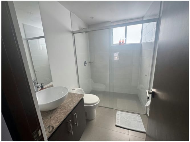 Apartaestudio en venta en Las Palmas, Medellín, 57 m² · foto 8 de 12