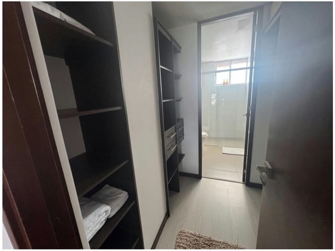 Apartaestudio en venta en Las Palmas, Medellín, 57 m² · foto 10 de 12