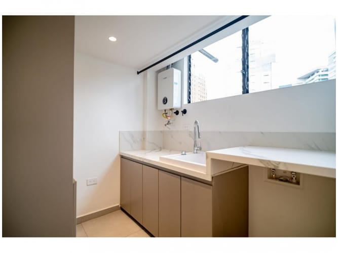 Apartamento de 3 alcobas en venta en El Poblado, Medellín, 110 m² · foto 22 de 24