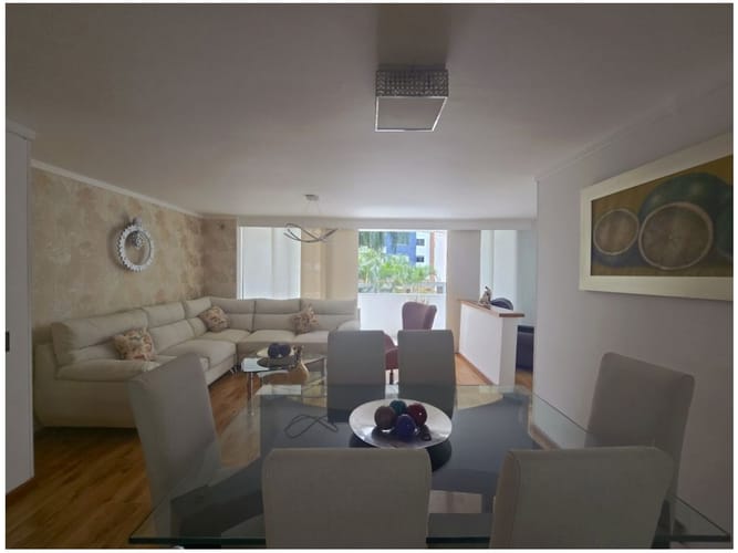 Apartamento de 4 alcobas en venta en Loma De Los Bernal, Medellín, 120 m² · foto 13 de 20