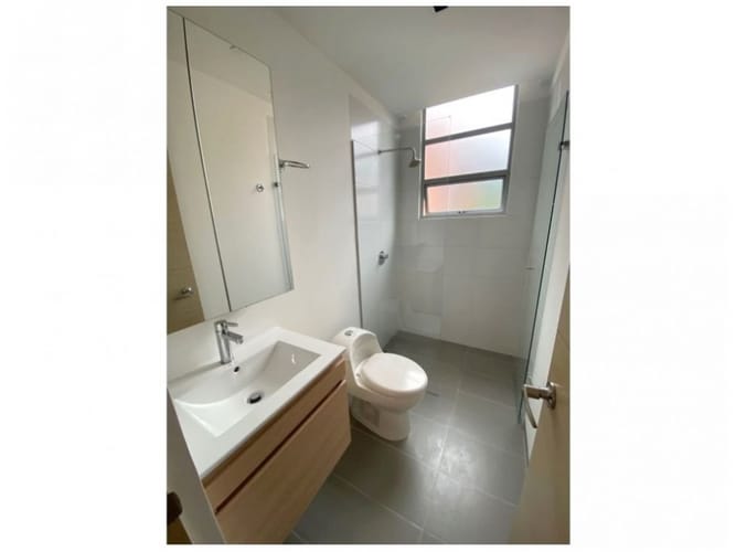 Apartamento de 3 alcobas en venta en Loma Del Esmeraldal, Envigado, 169 m² · foto 15 de 24