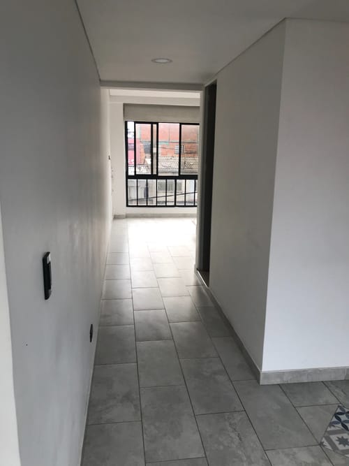 Apartaestudio en arriendo en Santa Isabel, Bogotá, 35 m² · foto 8 de 18