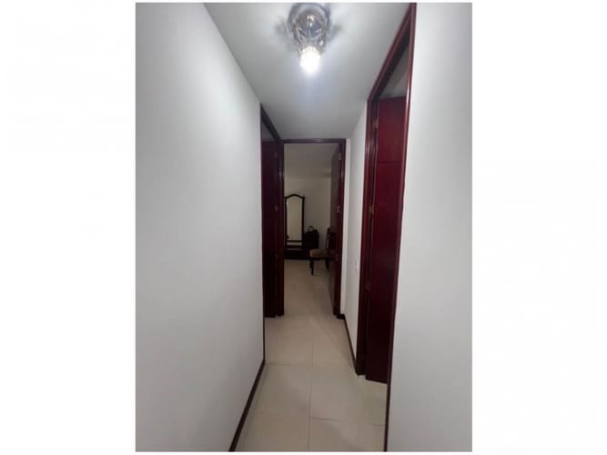 Apartamento de 2 alcobas en venta en El Poblado, Medellín, 121 m² · foto 18 de 18