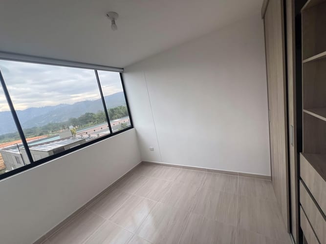 Apartamento de 3 alcobas en arriendo en Cr. Colina Del Hato, Piedecuesta, 82 m² · foto 5 de 11