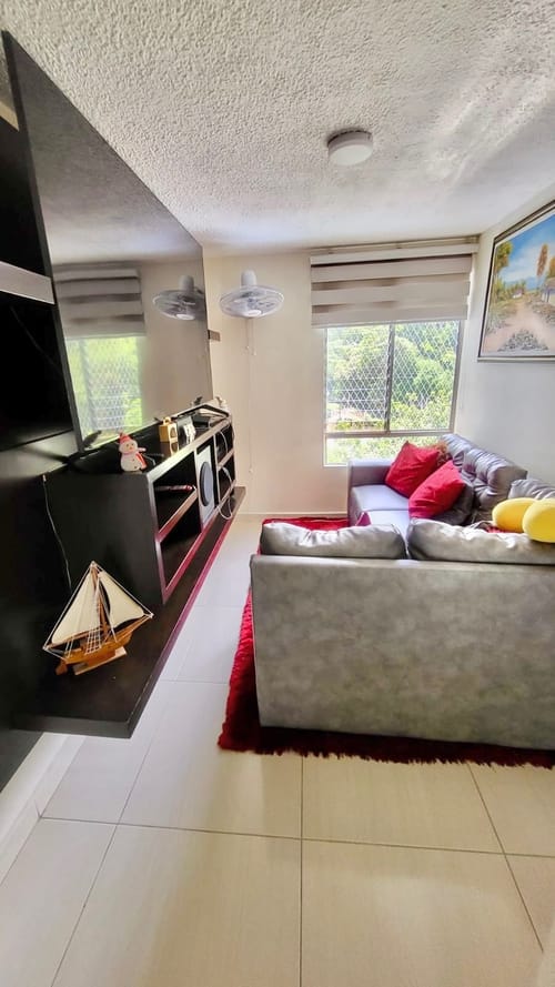 Apartamento de 4 alcobas en venta en Cañaveral, Floridablanca, 144 m² · foto 3 de 13