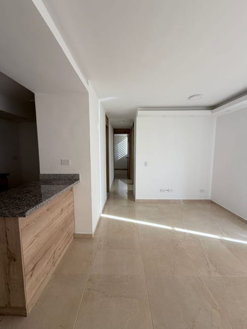 Apartamento de 3 alcobas en venta en Llano Grande, Rionegro, 55 m² · foto 12 de 14