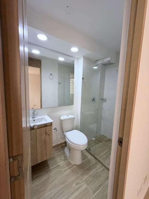 Apartamento de 3 alcobas en venta en Llano Grande, Rionegro, 55 m² · foto 13 de 14