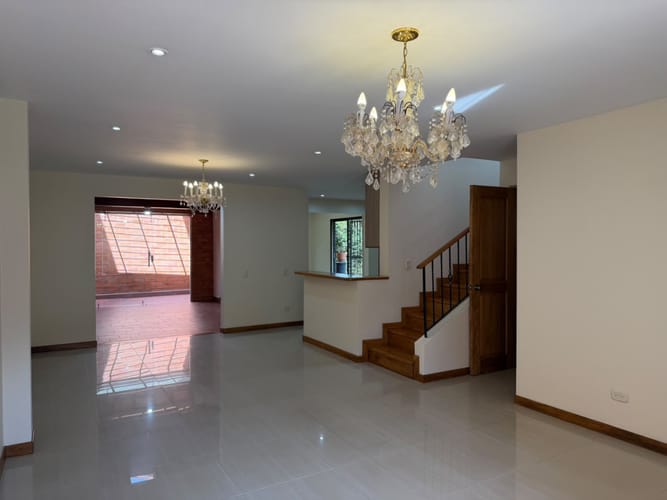 Casa de 3 alcobas en venta en Gualanday, Rionegro, 200 m² · foto 3 de 24