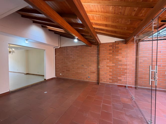 Casa de 3 alcobas en venta en Gualanday, Rionegro, 200 m² · foto 4 de 24