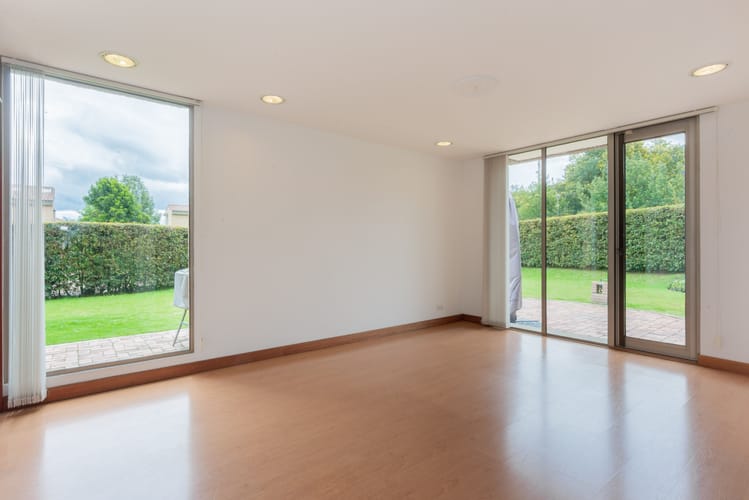 Casa de 4 alcobas en venta en Guaymaral, Bogotá, 300 m² · foto 5 de 20
