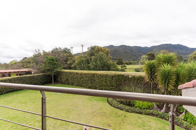 Casa de 4 alcobas en venta en Guaymaral, Bogotá, 300 m² · foto 15 de 20
