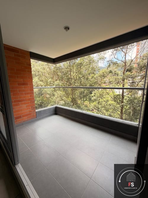 Apartamento de 3 alcobas en arriendo en Tres Esquinas, Sabaneta, 90 m² · foto 4 de 18