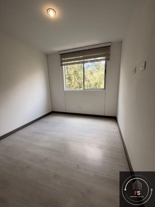 Apartamento de 3 alcobas en arriendo en Tres Esquinas, Sabaneta, 90 m² · foto 7 de 18