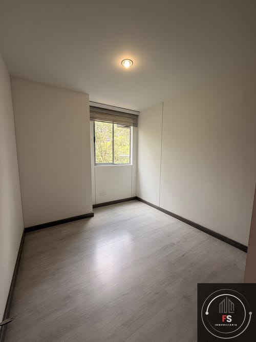 Apartamento de 3 alcobas en arriendo en Tres Esquinas, Sabaneta, 90 m² · foto 11 de 18