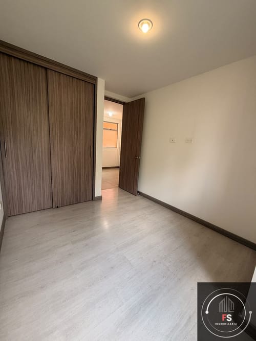 Apartamento de 3 alcobas en arriendo en Tres Esquinas, Sabaneta, 90 m² · foto 12 de 18