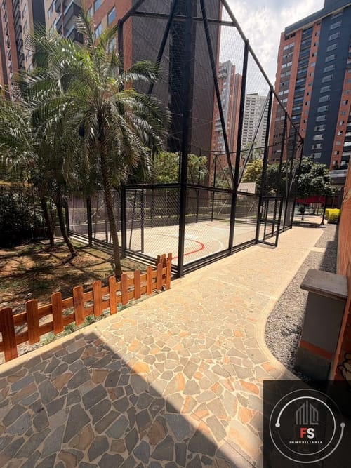 Apartamento de 3 alcobas en arriendo en Tres Esquinas, Sabaneta, 90 m² · foto 16 de 18