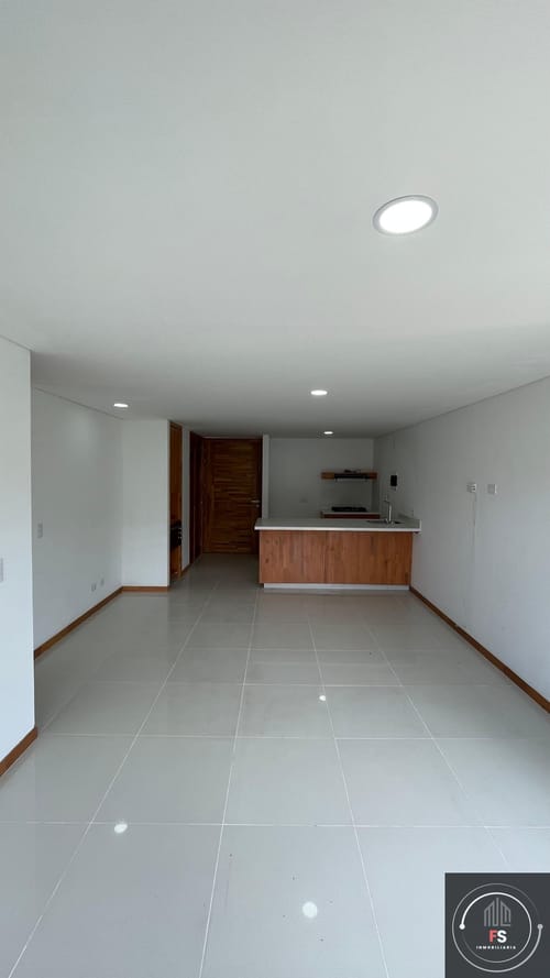 Apartamento de 2 alcobas en arriendo en San Jose, Sabaneta, 80 m² · foto 3 de 13
