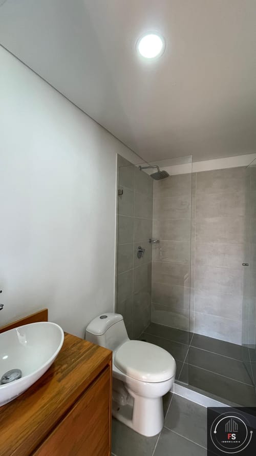 Apartamento de 2 alcobas en arriendo en San Jose, Sabaneta, 80 m² · foto 7 de 13
