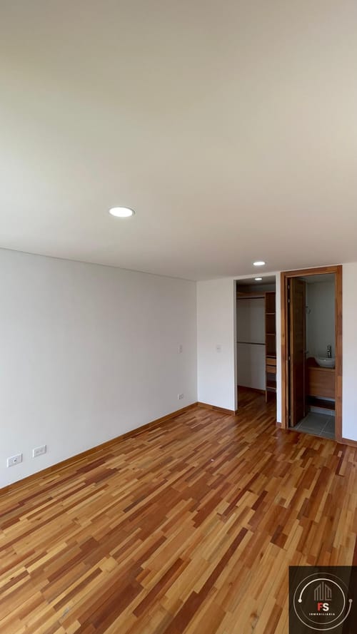 Apartamento de 2 alcobas en arriendo en San Jose, Sabaneta, 80 m² · foto 10 de 13