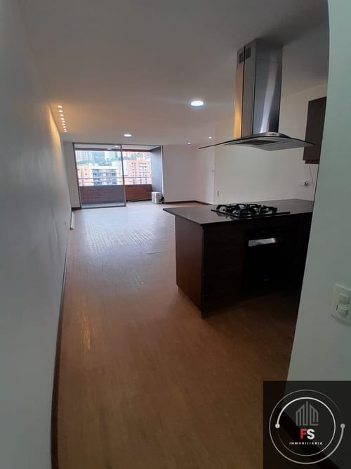 Apartamento de 3 alcobas en arriendo en La Inmaculada, Envigado, 96 m² · foto 5 de 20