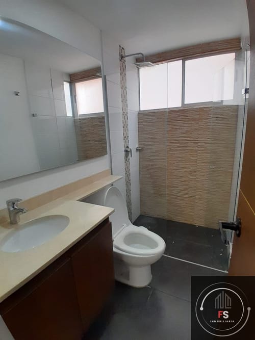 Apartamento de 3 alcobas en arriendo en La Inmaculada, Envigado, 96 m² · foto 9 de 20