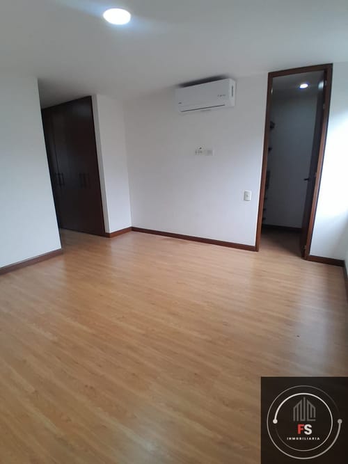 Apartamento de 3 alcobas en arriendo en La Inmaculada, Envigado, 96 m² · foto 15 de 20