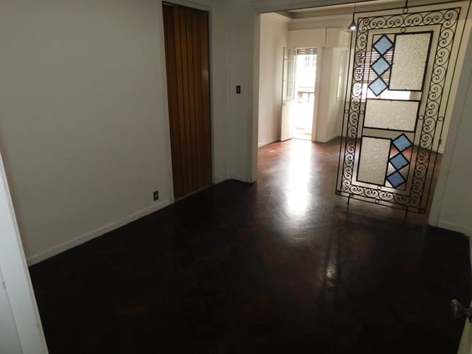 Alquiler de apartamento de 2 dormitorios en Centro · Foto 3