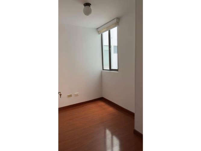 Apartamento de 2 alcobas en venta en La Carolina, Bogotá, 86 m² · foto 7 de 13