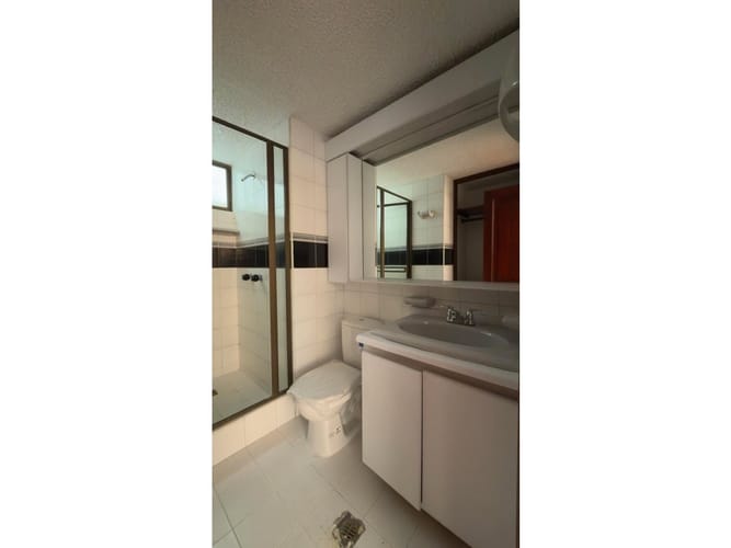 Apartamento de 2 alcobas en venta en La Carolina, Bogotá, 86 m² · foto 11 de 13