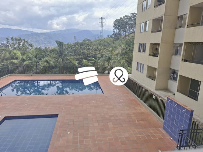 Apartamento de 2 alcobas en venta en El Pedrero, La Estrella, 46 m² · foto 3 de 12