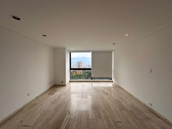 Apartamento de 4 alcobas en arriendo en El Poblado, Sabaneta, 400 m² · foto 10 de 19