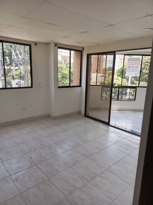 Apartamento en arriendo en El Velódromo, Medellín, 84 m² · foto 7 de 14