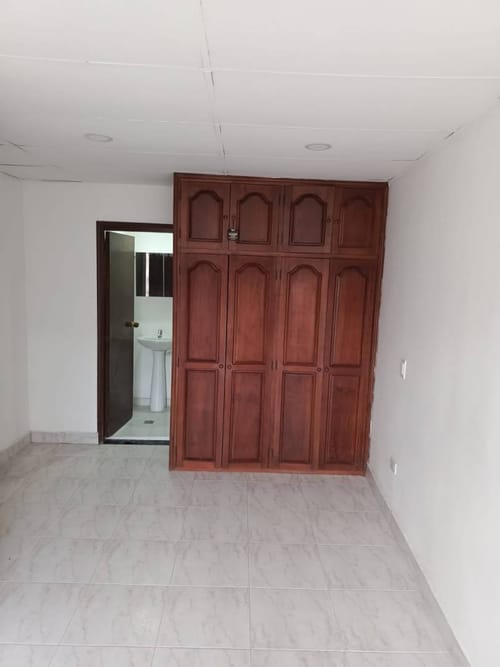 Apartamento en arriendo en El Velódromo, Medellín, 84 m² · foto 8 de 14