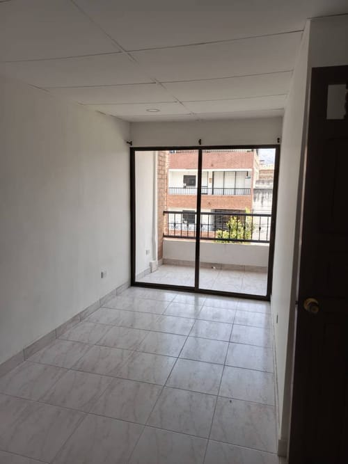 Apartamento en arriendo en El Velódromo, Medellín, 84 m² · foto 10 de 14