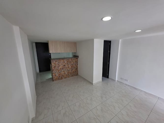 Apartaestudio en arriendo en Villa Hermosa, Medellín, 55 m² · foto 10 de 14
