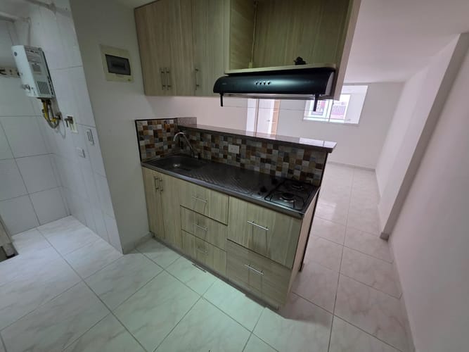 Apartaestudio en arriendo en Villa Hermosa, Medellín, 55 m² · foto 11 de 14
