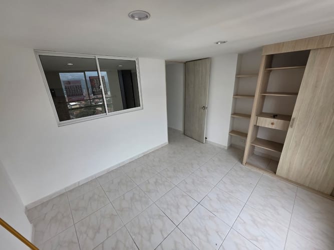 Apartaestudio en arriendo en Villa Hermosa, Medellín, 55 m² · foto 7 de 14