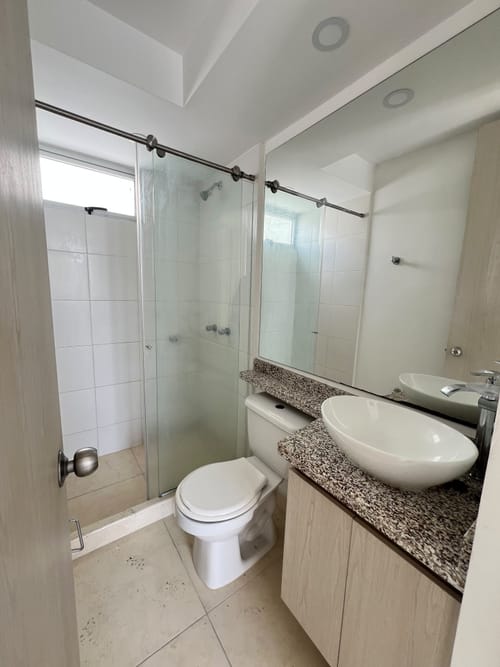 Apartamento de 2 alcobas en arriendo en Bochalema, Cali, 57 m² · foto 5 de 15