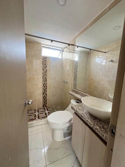 Apartamento de 2 alcobas en arriendo en Bochalema, Cali, 57 m² · foto 9 de 15