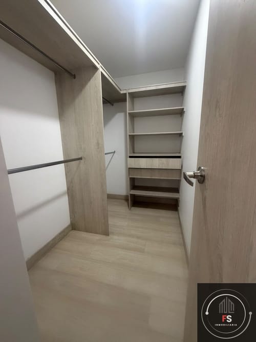Apartamento de 2 alcobas en arriendo en Los Alcazares, Sabaneta, 75 m² · foto 9 de 22