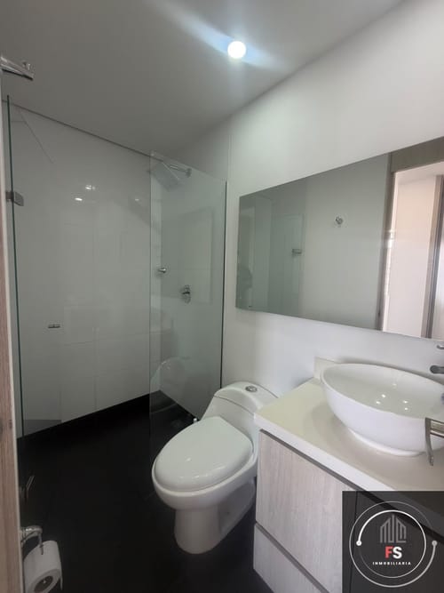 Apartamento de 2 alcobas en arriendo en Los Alcazares, Sabaneta, 75 m² · foto 14 de 22