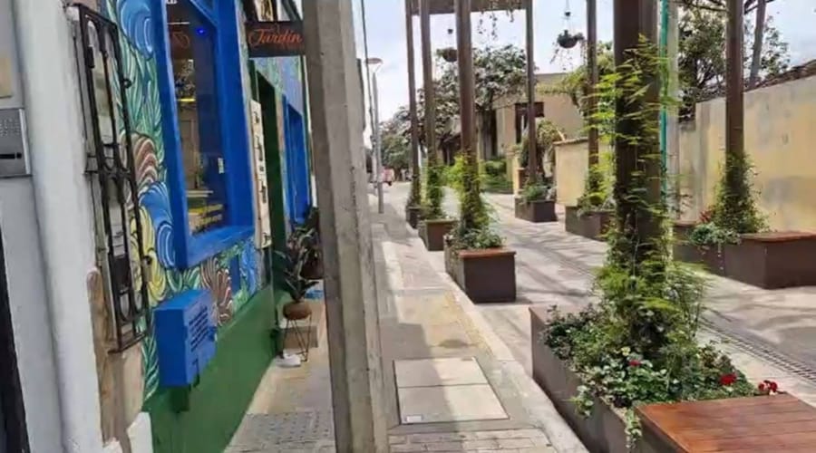 Casa de 3 alcobas en arriendo en Centro Comercial Hacienda Santa Bárbara, Bogotá, 125 m² · foto 2 de 21