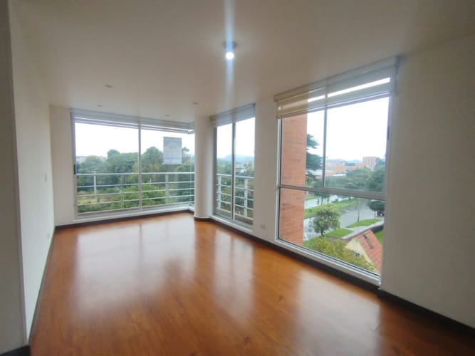 Apartamento de 3 alcobas en arriendo en El Redil, Bogotá, 88 m² · foto 4 de 17