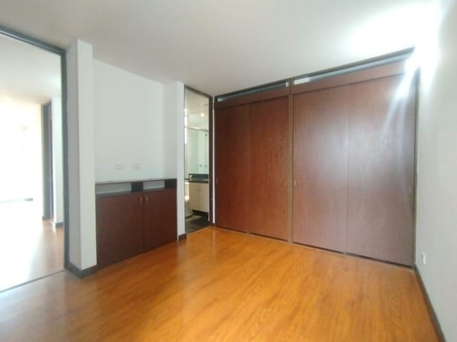 Apartamento de 3 alcobas en arriendo en El Redil, Bogotá, 88 m² · foto 9 de 17