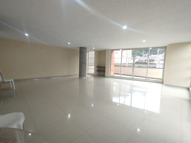 Apartamento de 3 alcobas en arriendo en El Redil, Bogotá, 88 m² · foto 13 de 17