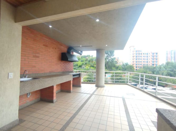 Apartamento de 3 alcobas en arriendo en El Redil, Bogotá, 88 m² · foto 15 de 17