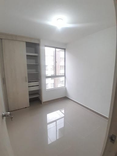 Apartamento de 3 alcobas en arriendo en Calle Larga, Sabaneta, 65 m² · foto 5 de 11