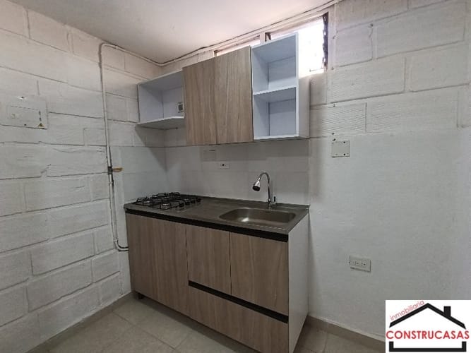 Apartamento de 2 alcobas en arriendo en Asturias, Itagüí, 40 m² · foto 5 de 17