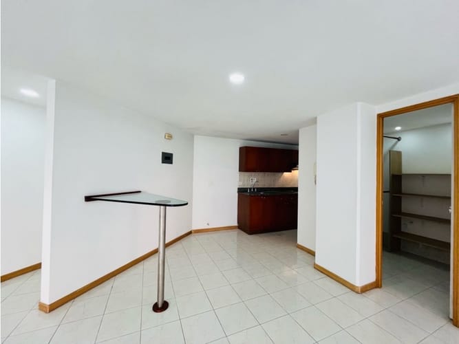 Apartamento de 1 alcoba en arriendo en Loma Del Indio, Medellín, 46 m² · foto 13 de 23