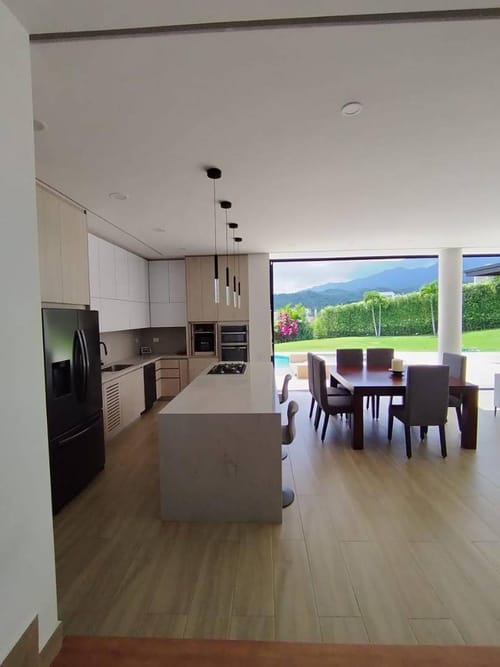 Casa de 6 alcobas en arriendo en Pance, Cali, 460 m² · foto 7 de 24